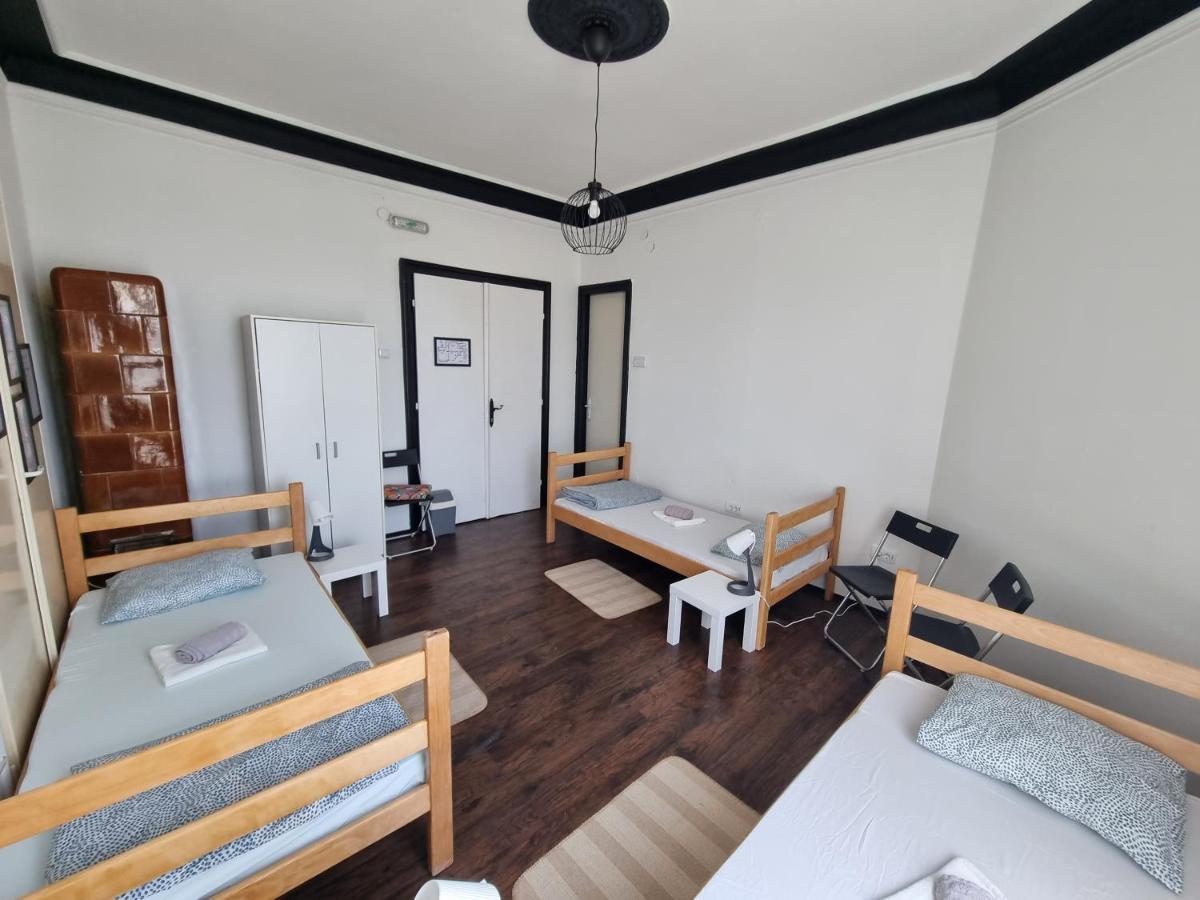 Downtown Belgrade Hostel And Apartments Exterior foto