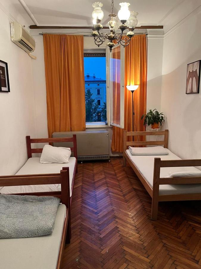 Downtown Belgrade Hostel And Apartments Exterior foto